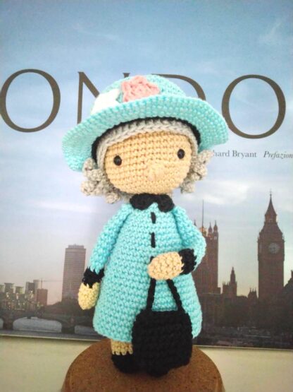 Queen Elizabeth crocheted doll